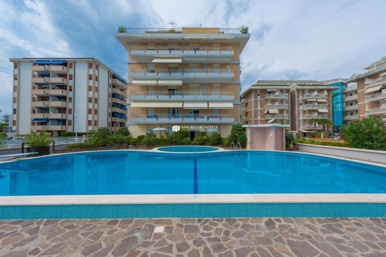 Solmare Villa Lido di Jesolo Exteriör bild