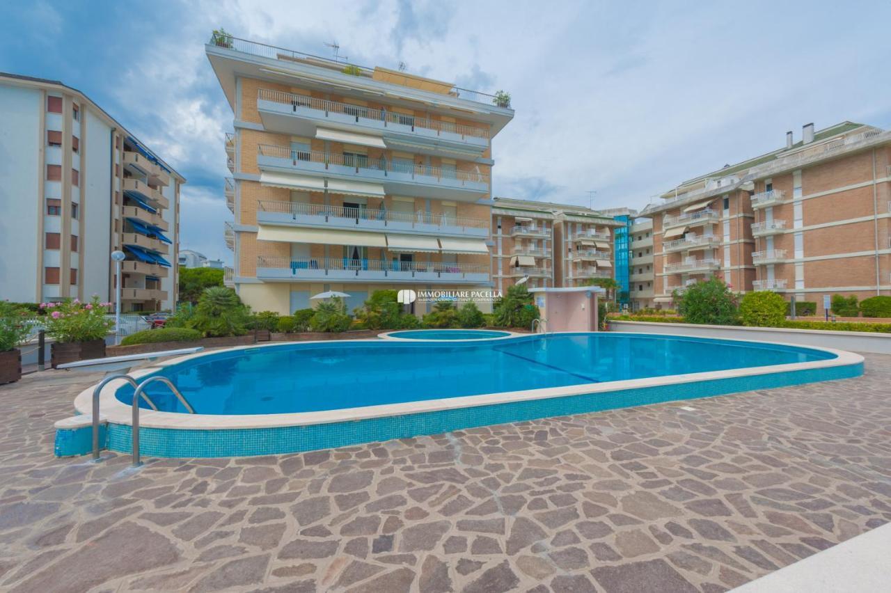 Solmare Villa Lido di Jesolo Exteriör bild