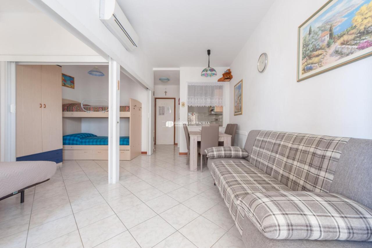 Solmare Villa Lido di Jesolo Exteriör bild